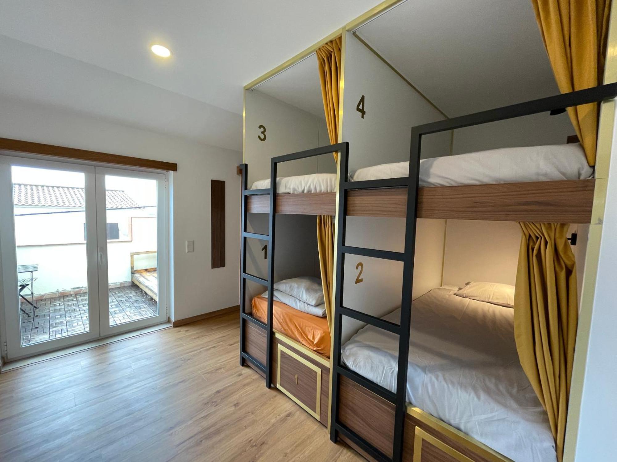 33 Hostel 발리알 외부 사진